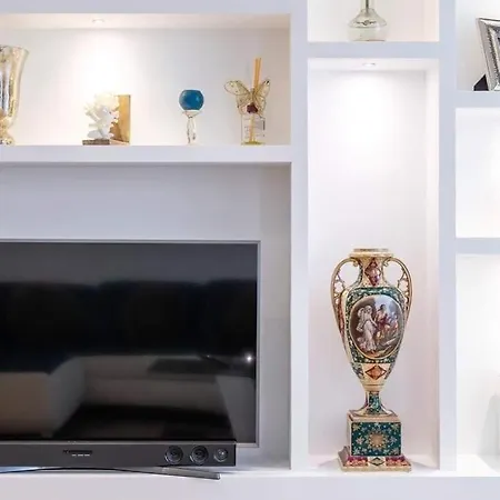 Luxury Flat In Center